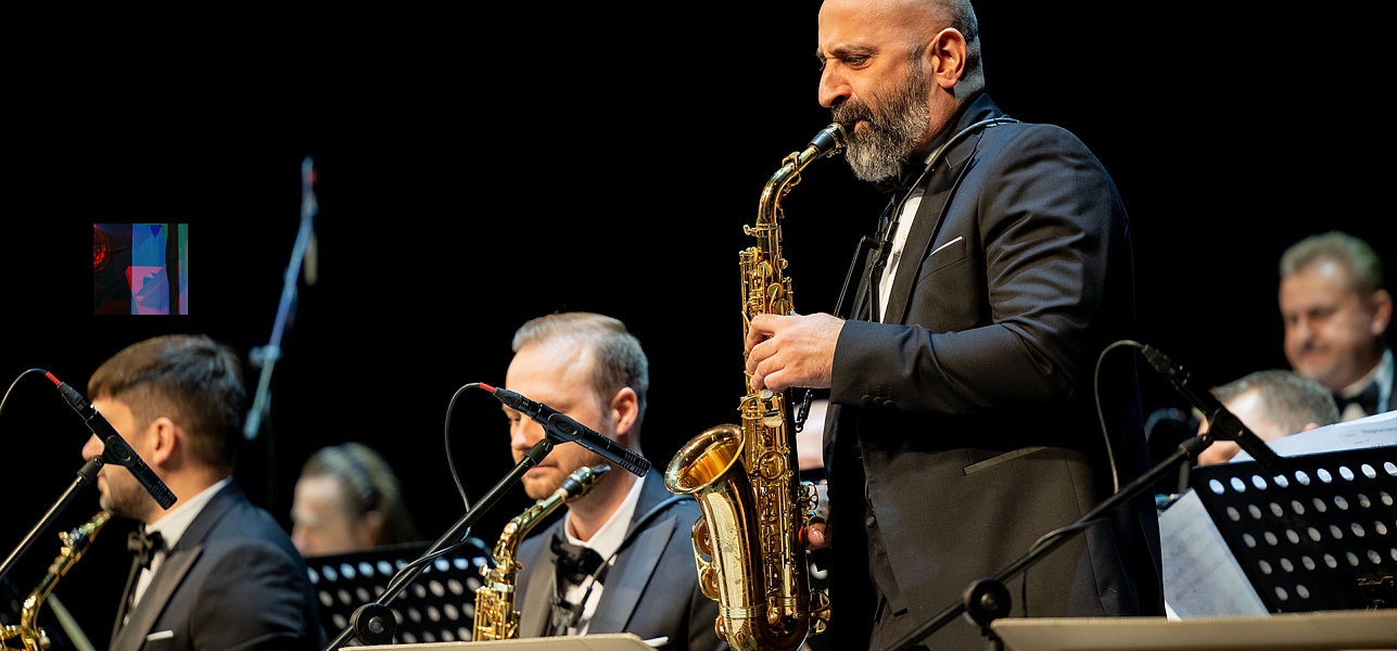 Любите, девушки, простых… джазистов!