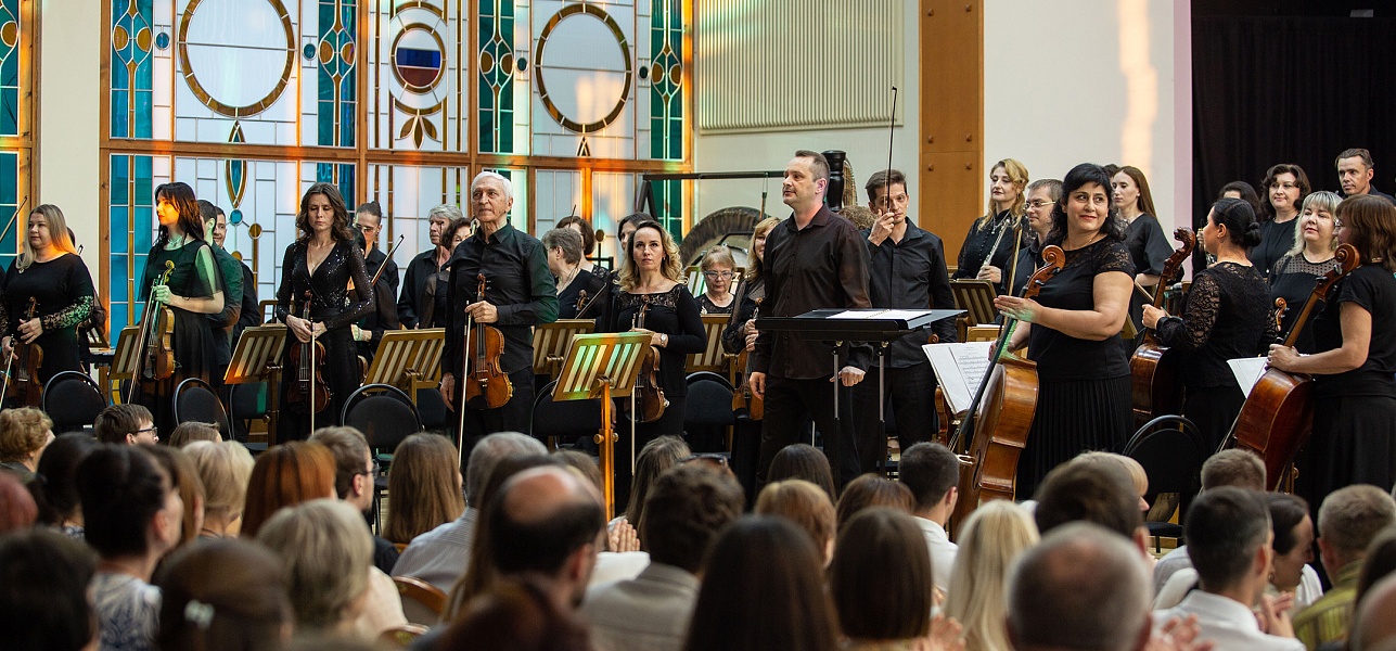 Закрыли сезон шедеврами
