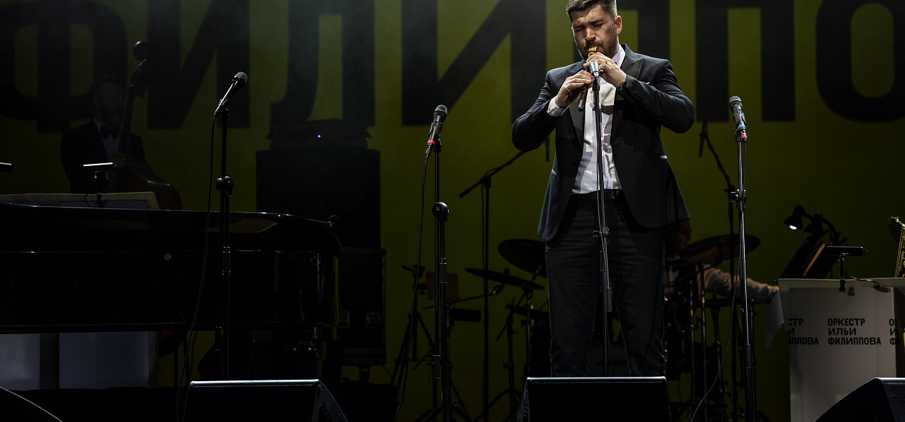 Ходит песенка по кругу