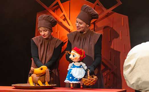 Красная Шапочка