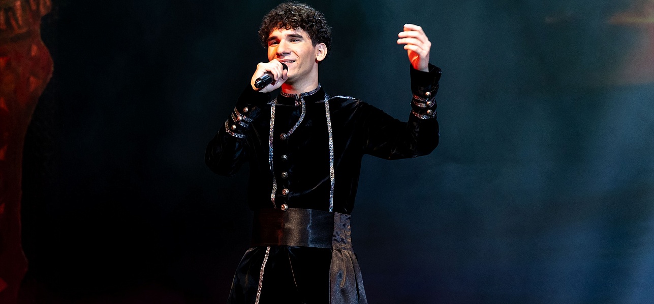 Жаждем шоу!