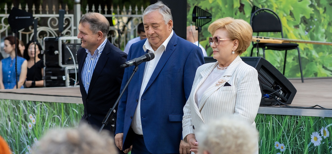 Пушкин, песни, балалайка