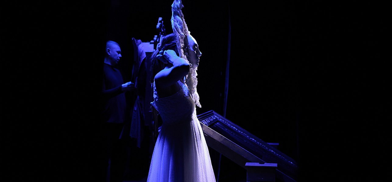 Мир в зеркалах