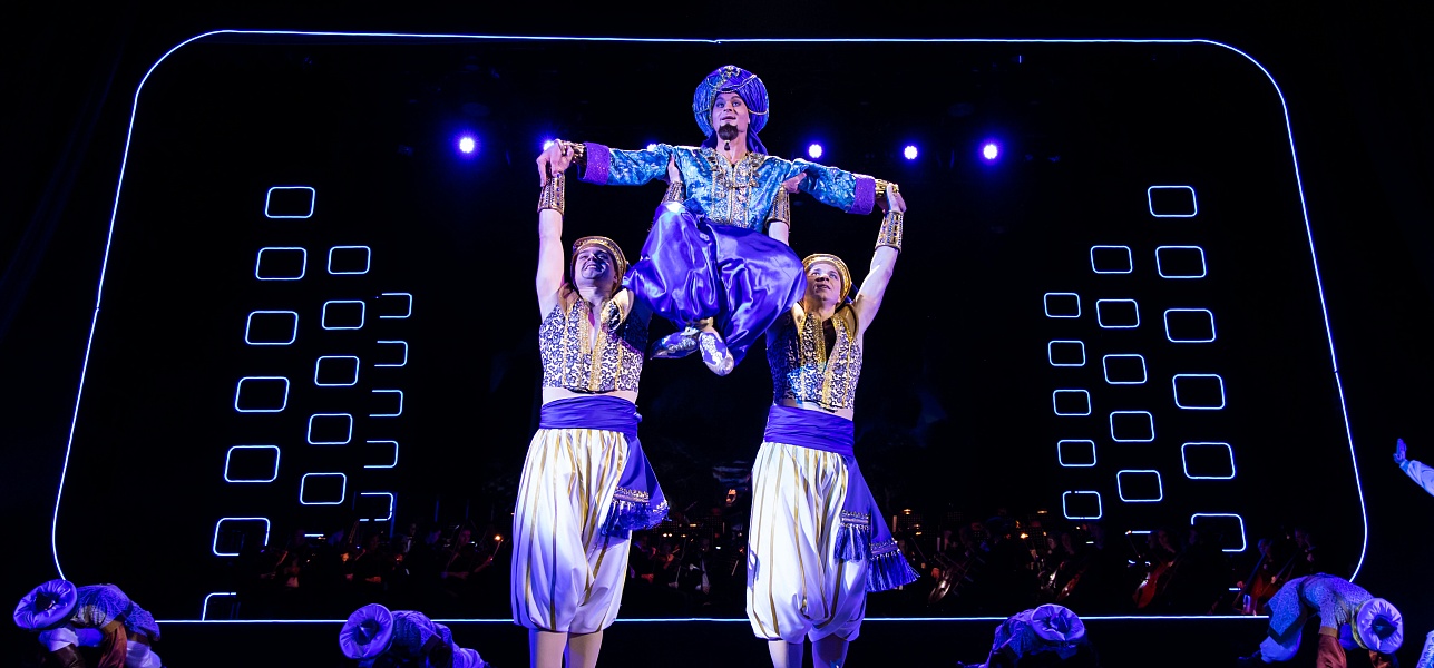 Привычное слово – аншлаг