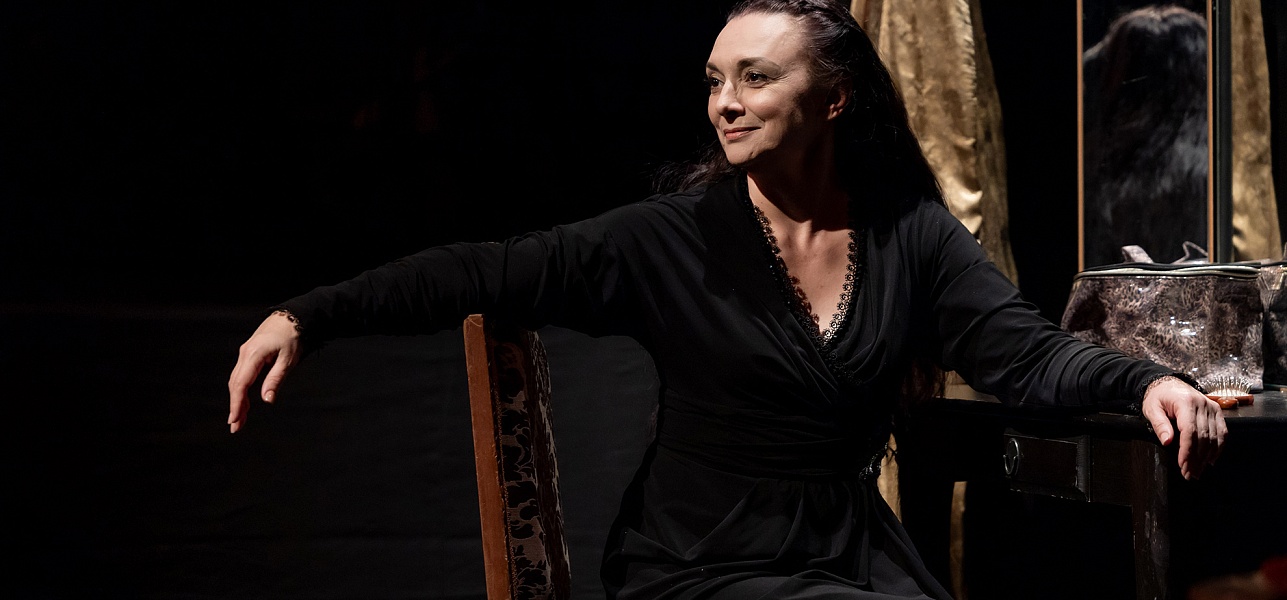 Зрители в поисках автора