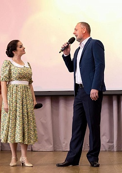 "Хлебная карточка". Место проведения: МОУ гимназия №87, ул. Бульварное кольцо, 9