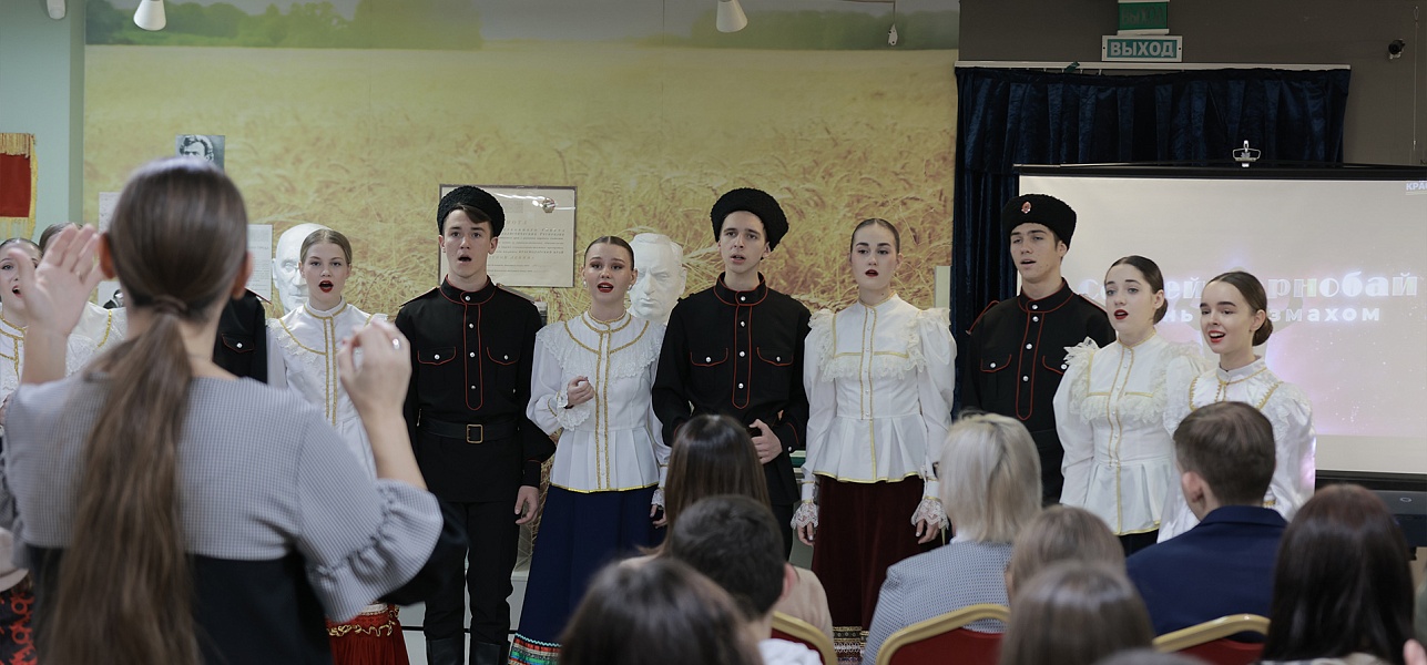 Жизнь в нотах и документах