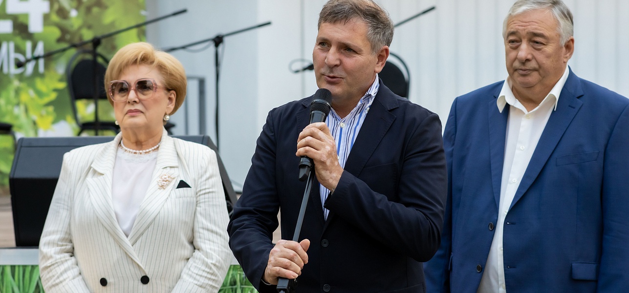 Пушкин, песни, балалайка