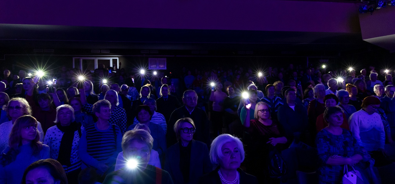 Будем помнить и жить