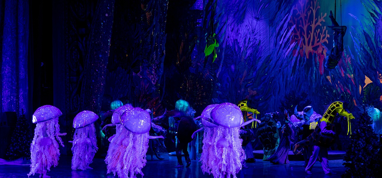 Как Иван да Алёнка за сказкой ходили