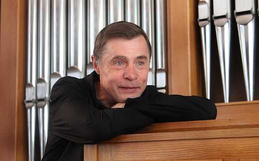 Час органной музыки